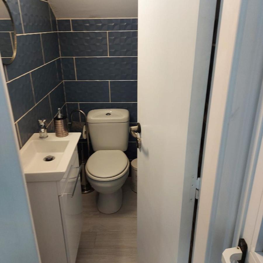 Stylish Villa Паралимни Екстериор снимка
